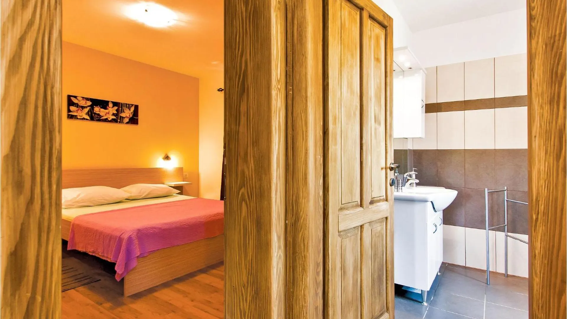 2 Bedroom Beautiful Home In Ližnjan