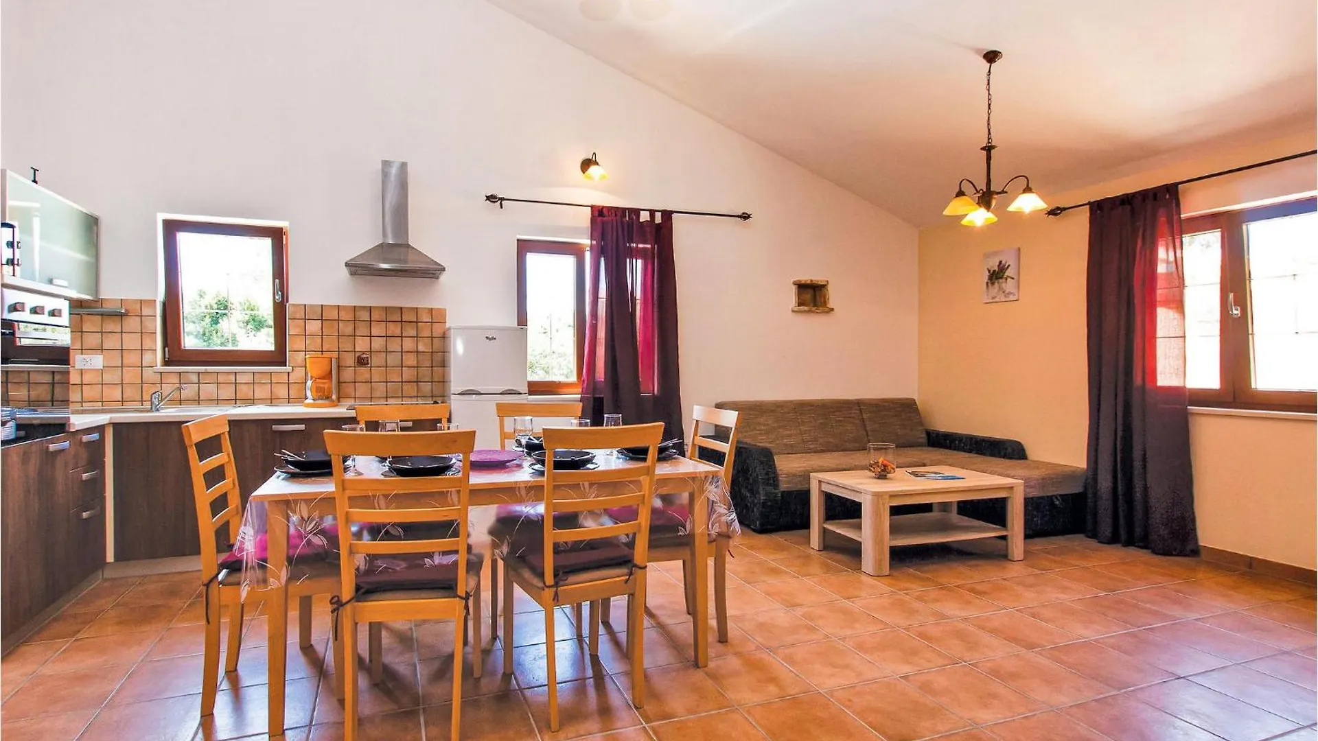 2 Bedroom Beautiful Home In Ližnjan Kroatië